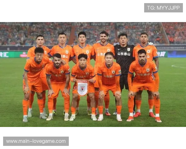 山东泰山、成都蓉城等队积极寻找外援中卫，补强后防