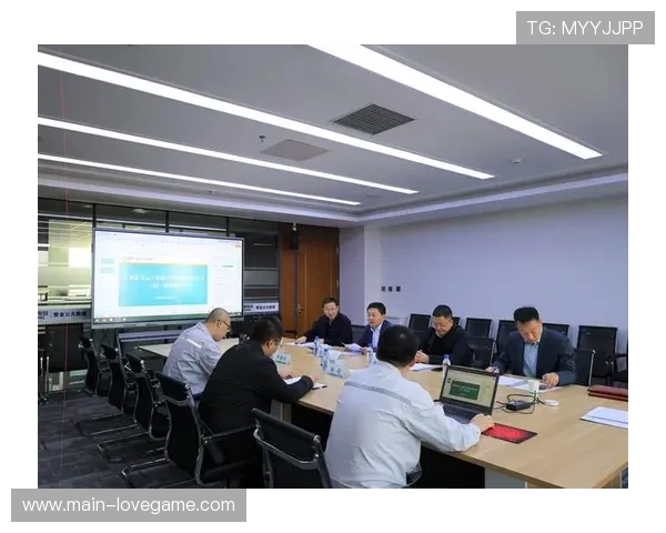 公司董事会会议现场：审议2026年第二次临时股东会议案